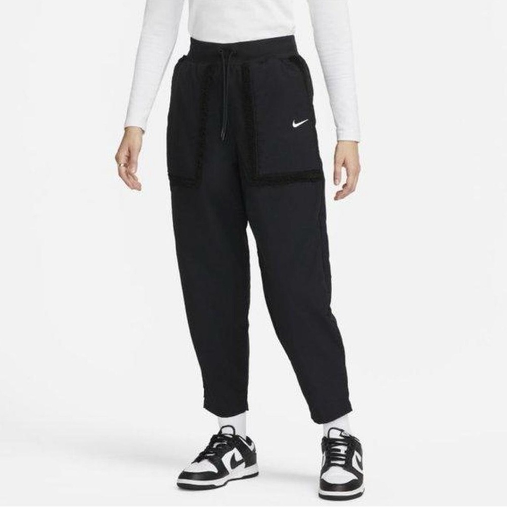 Nike Sportswear Essential Woven High Waisted Pants - Picture 3 of 8